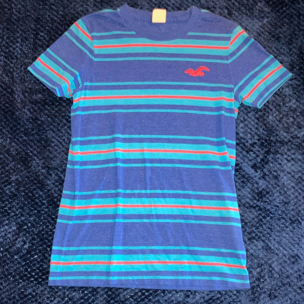 Hollister Blue and Red Short Sleeve Tee